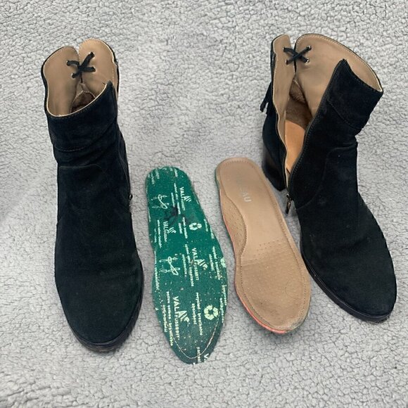 Italeau Black Suede Ankle Boots w/Tassel Side Zip Stacked Heel - Size 39.5/US9 - Picture 8 of 13